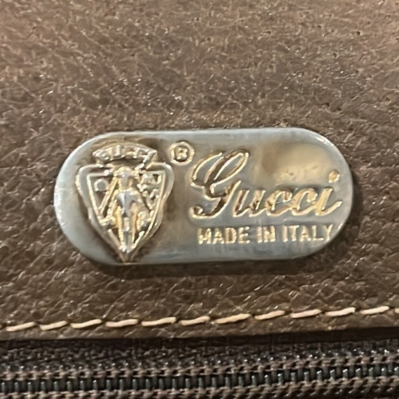 GUCCI Gucci Shelly Line GG Supreme Crossbody Bag PVC Authentic - Picture 14 of 14